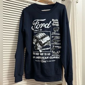 Oversized crewneck